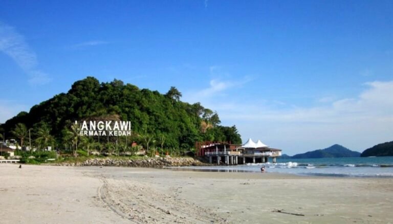 WhatsApp Image 2025-11-15 at 09.46.00_ce2c92a2